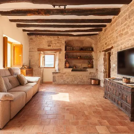 Masia Pla San Mateu de Bages
