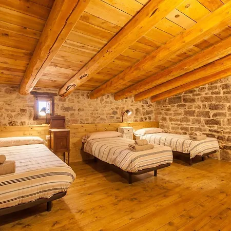 Country house Masia Pla San Mateu de Bages